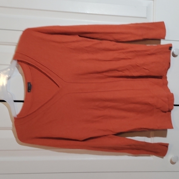 Eddie Bauer Sweaters - Eddie Bauer orange long sleeve sweater size medium v neck